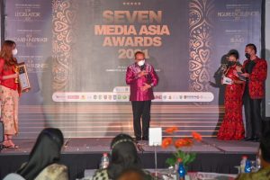 Gubernur NTB Raih Anugerah Best Inspiring Tourism Initative