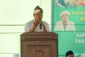 Bupati Sukiman Ingatkan Keteladanan TGH M Zainuddin Dalam Pembangunan Madrasah