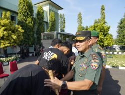 Danrem 162/WB Lepas Ponpes Islahul Muslimin Menuju Turnamen Piala KSAD Liga Santri Nasional 2022