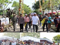 Kapolresta Mataram Hadiri Acara Budaya Perang Topat di Lombok Barat