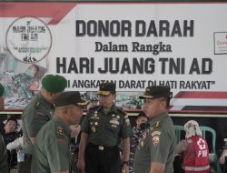 Peringati Hari Juang TNI-AD, Korem 162/WB Gelar Donor Darah dan Sunatan Massal