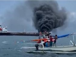 Kapal Pengangkut BBM Terbakar di Lepas Pantai Ampenan