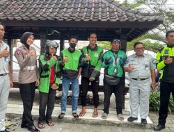 Polresta Mataram Bersama Jasa Raharja Sosialisasi Keselamatan di Komunitas Ojol