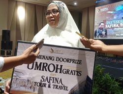 Dapat Umroh Gratis, Warga Gerung Sujud Syukur di Gathering Exclusive Safina Tour & Travel