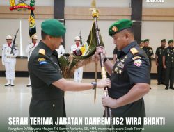 Tiba di Bandara, Brigjen TNI Agus Bhakti Disambut Dengan Gendang Beleq