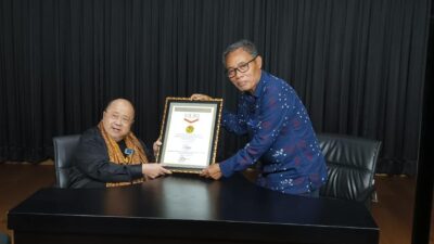 Kegiatan HUT ke-7 SMSI Memperoleh Penghargaan MURI