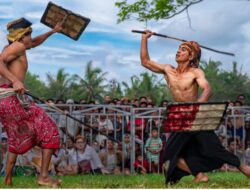 Mengenal Budaya Presean Adat Sasak Lombok