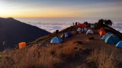 WNA Rusia Hilang di Gunung Rinjani Belum Ditemukan