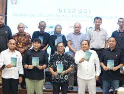 Ketua Umum PWI Pusat Luncurkan Buku Karya Wartawan Babel dan Bahas Pilkada Damai Anti Hoaks