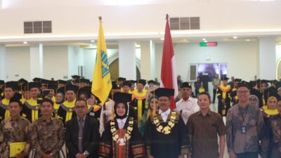 Universitas Terbuka Mataram Gelar Wisuda Perdana 2025, Ratusan Mahasiswa Resmi Sandang Gelar Akademik