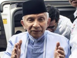 Amin Rais Dukung Petisi Presidium Konstitusi Kembali ke UUD 1945