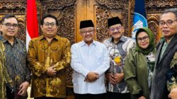 Ketum Firdaus Bersama Pengurus SMSI Pusat Audiensi dengan Mendikdasmen Abdul Mu’ti