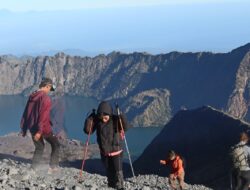 Pendaki Pemula Dilarang Naik Rinjani