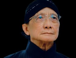 MENJAGA MARWAH SEBAGAI MIKROFON REPUBLIK