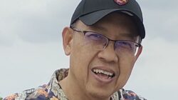 Pertumbuhan Berkeadilan: Dilema dan Solusi Syariah dalam Kebijakan Distribusi dan Pertumbuhan Jangka Pendek Otokritik Purbayanomic