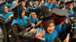 Poltekkes Kemenkes Mataram Lahirkan 1.077 Lulusan Siap Bersaing di Dunia Internasional