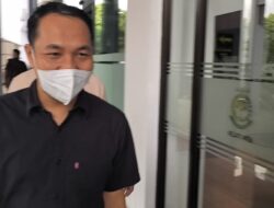 Mantan Direktur PT GNE Serahkan Dokumen Ke Penyidik Kejati NTB