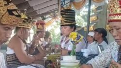 Umat Hindu Cakranegara Gelar Pujawali di Pura Kayu Putih, Prosesi Berjalan Khidmat dan Penuh Kebersamaan