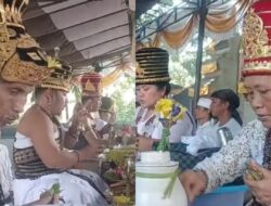 Umat Hindu Cakranegara Gelar Pujawali di Pura Kayu Putih, Prosesi Berjalan Khidmat dan Penuh Kebersamaan