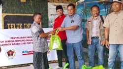 Kolaborasi PWI NTB–Alfamart, Kembali Salurkan Puluhan Paket Sembako untuk Korban Banjir