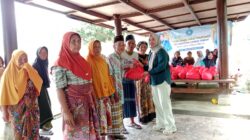 PKK Lombok Tengah Berbagi Berkah Ramadhan 