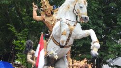 Antusias Ribuan Warga Saksikan Parade Ogoh-Ogoh Nyepi 2026 di Mataram, Simbol Harmoni dan Toleransi