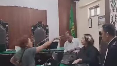 Sidang Kasus Pembunuhan Mahasiswi Unram Ricuh, Keluarga Korban dan Pengacara Terdakwa Adu Mulut