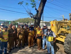 Gubernur NTB Percepat Perbaikan Jalan Depan RSUD Sumbawa, TRC Turun Langsung Tangani Ruas Strategis