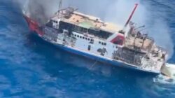 KMP Putri Yasmin Terbakar di Selat Lombok, Lebih dari 100 Penumpang Sudah Dievakuasi