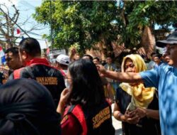 Warga Kepung Kantor Desa Tekasire Saat Jaksa Geledah Dugaan Korupsi Tanah Lapangan