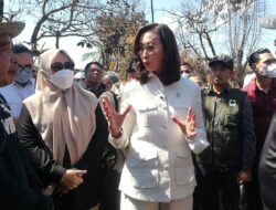Menteri Pariwisata Turun ke Sade, Pemulihan Ekonomi Warga Jadi Prioritas