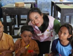 Menyalakan Harapan dari Ruang Kelas, Srikandi PLN Jadi Bagian Gerakan 1000 Guru Lombok