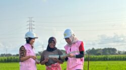 Srikandi PLN Edukasi Warga Lombok Barat tentang Bahaya Jaringan Listrik Tegangan Tinggi